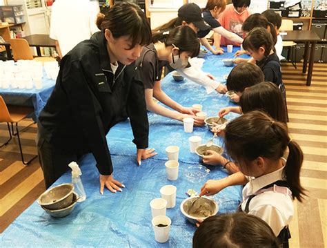 田村雅紀研究室、藤井里咲研究室(建築学科)の学生が、小学生対 .